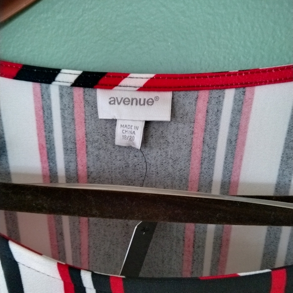 New red stripes long sleeves casual festive plus size scoop neck tunic sz 18/20 - Picture 5 of 11